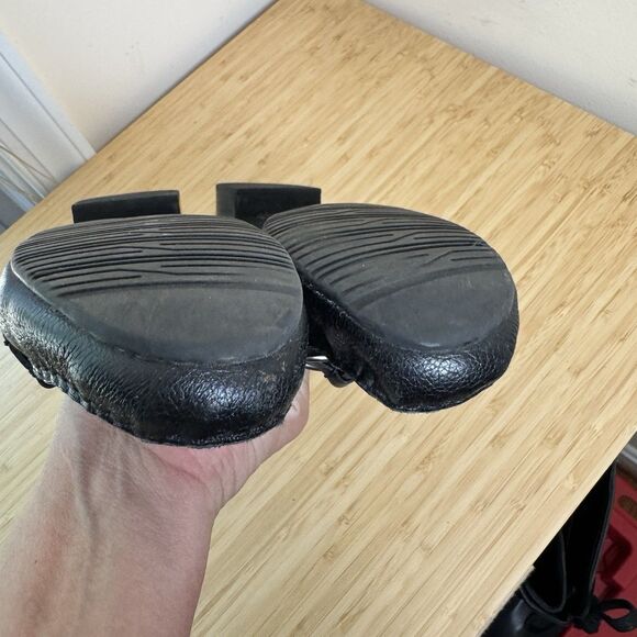 Talbots Black Leather Loafers Silver Rings Women’s Size 8B Walking Casual - Picture 9 of 10